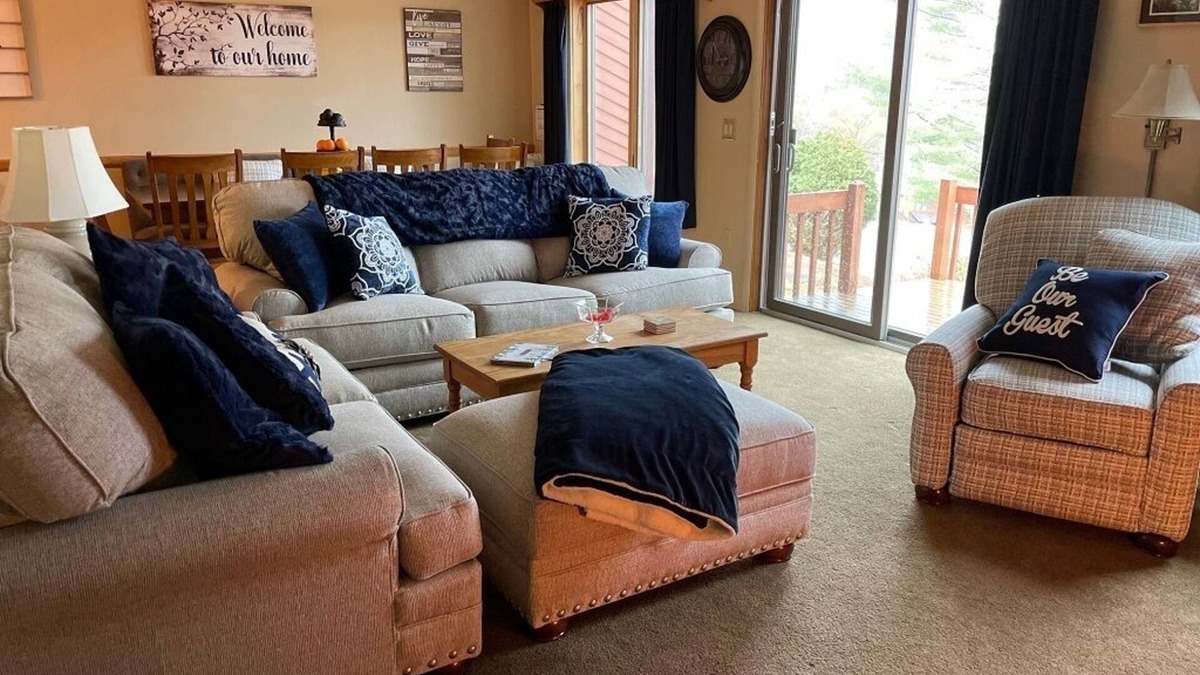 North Creek House | 3 bedroom suitable for 3 couples