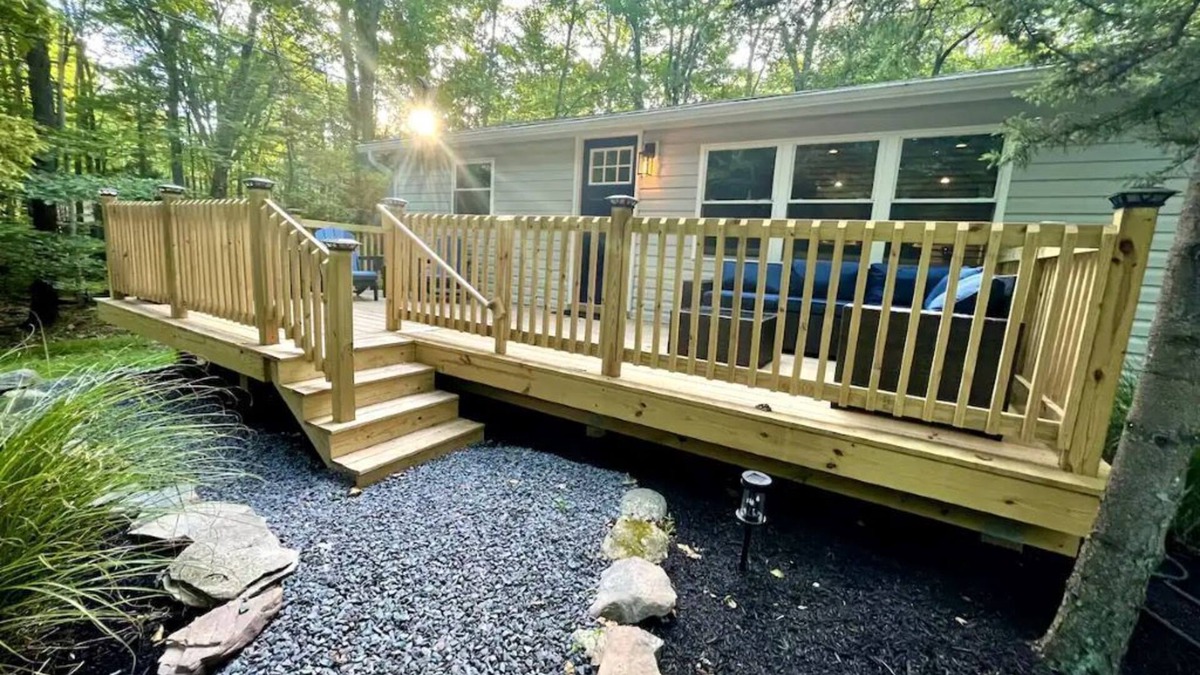 Locust Lake Village Cottage | 3 bedroom tranquil home in the Poconos