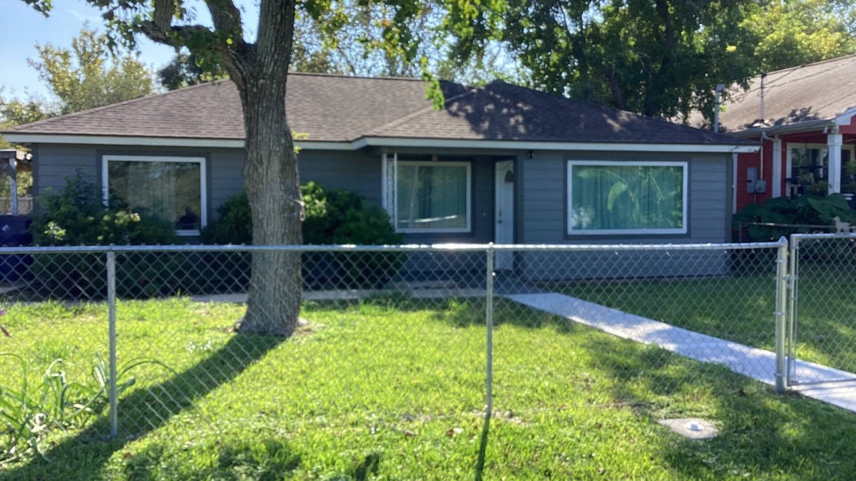 Texas City House | 3-bedroom vacation home just 19 minutes to Galveston Seawall