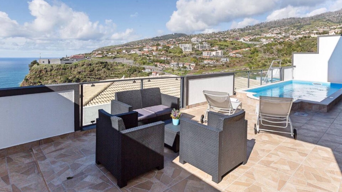 Calheta Villa | 3-bedroom villa in Calheta, sea-view | Casa Belita