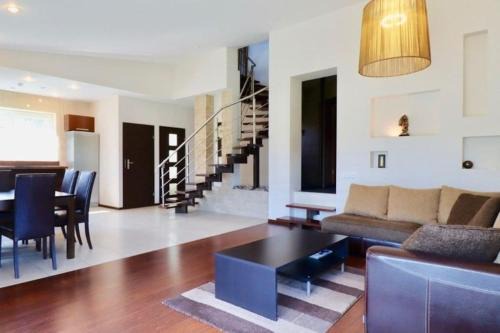 Kaunas Villa | 3-bedroom villa surrounded by beautiful nature