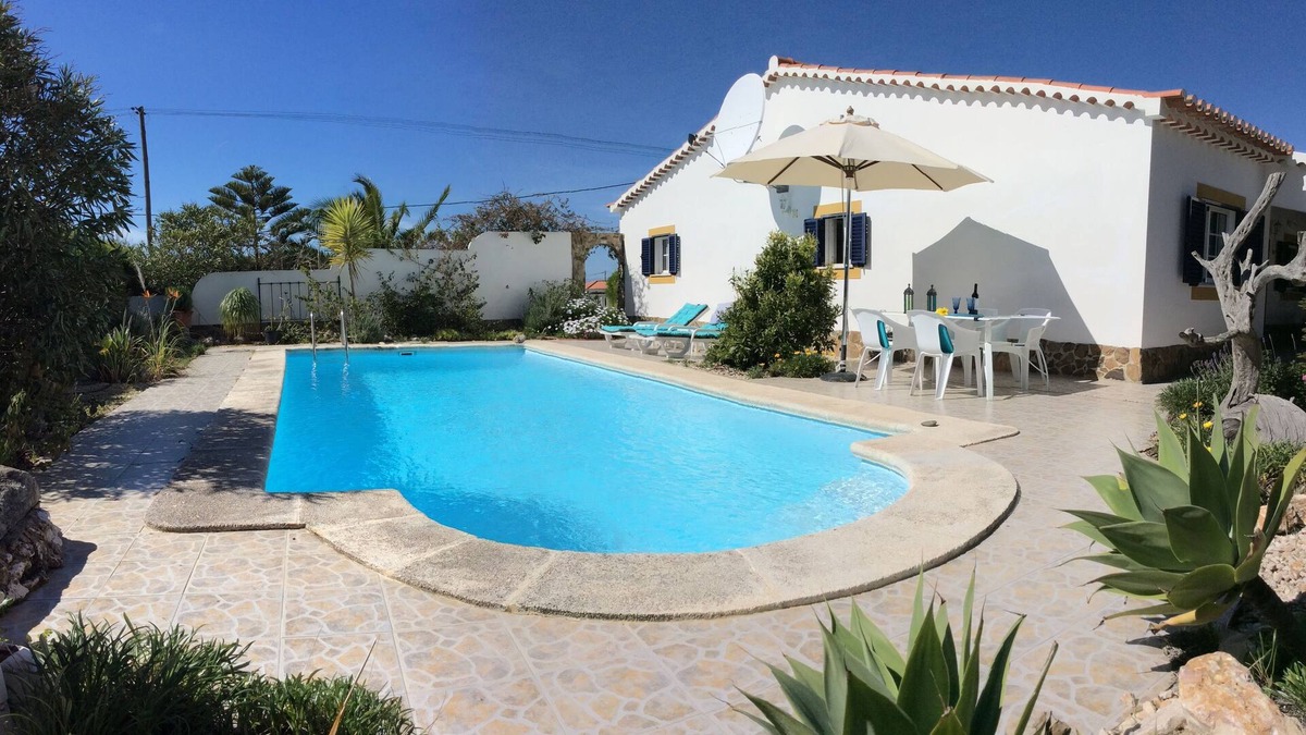 Aljezur Villa | 3 Bedroom Villa with Private Pool in a Quiet Location