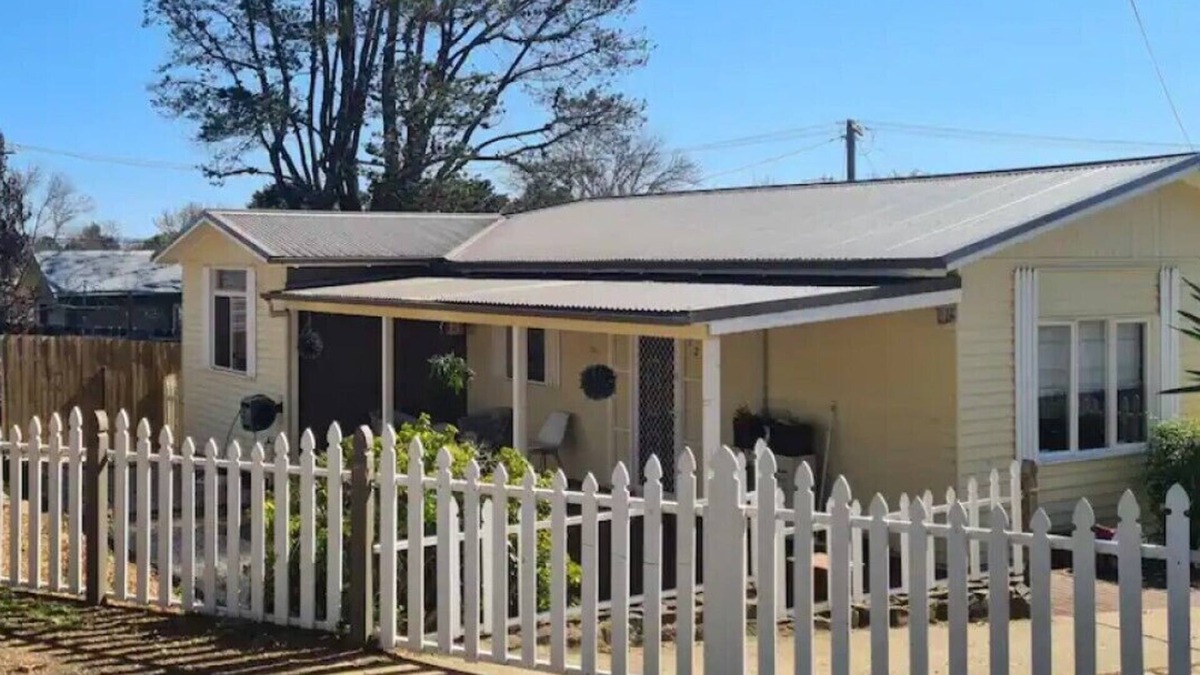 Cooma House | 3 bedroom Wifi and new flooring