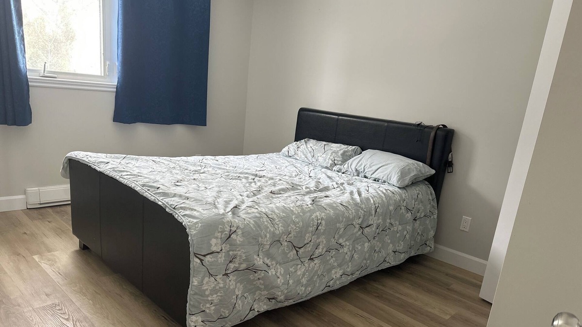 Cornwall House | 3 bedrooms for rent / short term