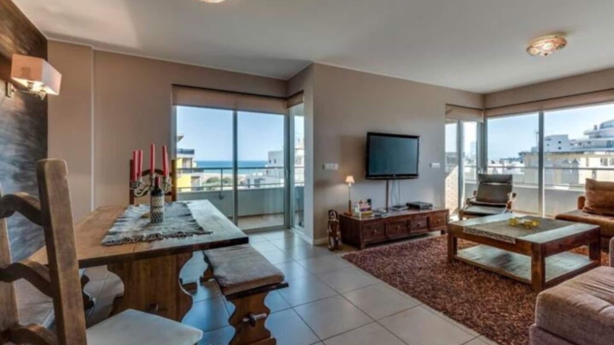 Quarteira Apartment | 3 BR APT Varandas Carteia Beach (3/4 Wk's Jun&Jul 021)
