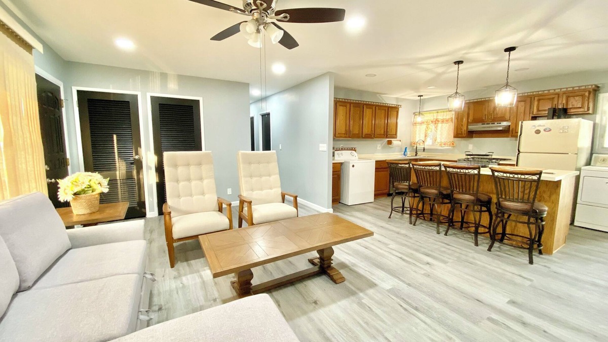 Speedway House | 3 BR Speedway Home!