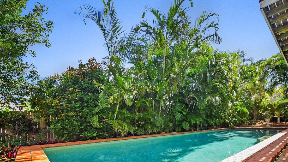 Castaways Beach House | 3 Carribean Court Castaway Beach