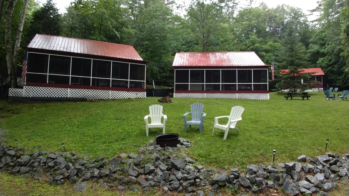 Chestertown Cottage | #3 Chester @ Birchwood Cottages at Loon Lake. Family Friendly Waterfront