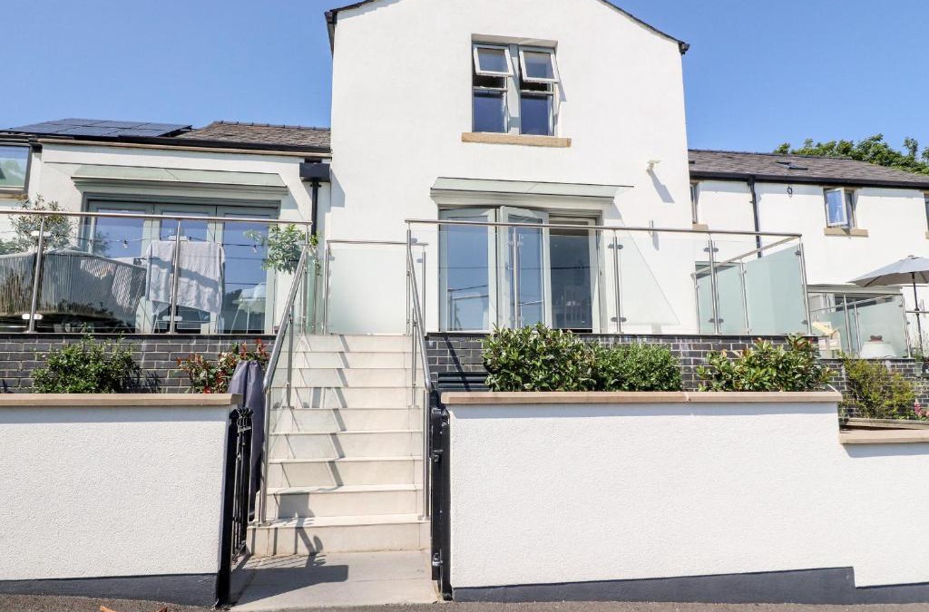 Hurst Green House | 3 Clough Cottages