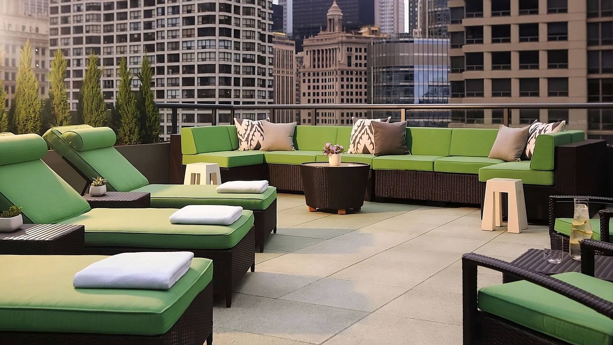 Downtown Chicago Hotel | 3 Comfortable Units! Pet-friendly Property! Near Riverwalk & Chicago Attractions