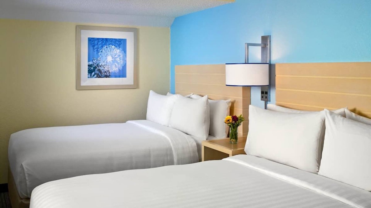 Crestline Heights House | 3 Family-friendly Suites w/ FULL Kitchen, Pets Allowed, Onsite Pool, Breakfast!