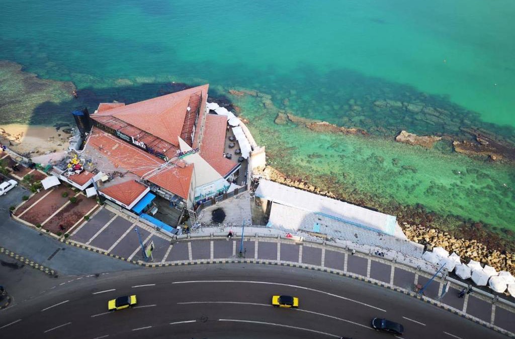 Ar-Raml 1 Apartment | 3 Gleem SeaView