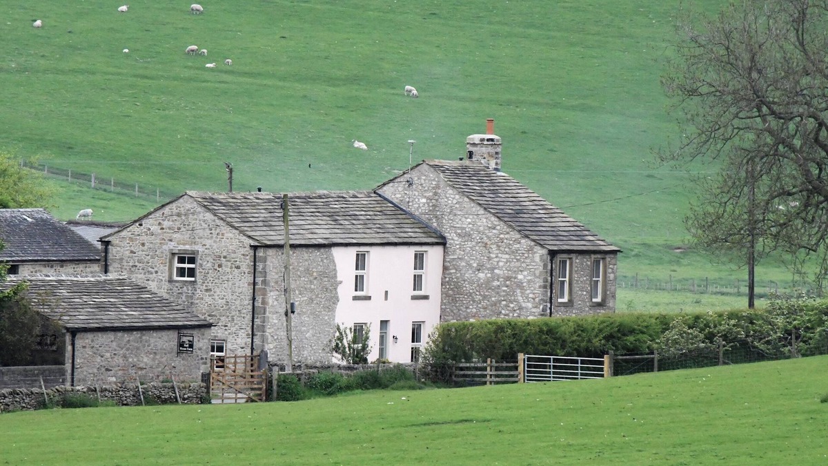 Skipton Cottage | 3 Hull House Cottage