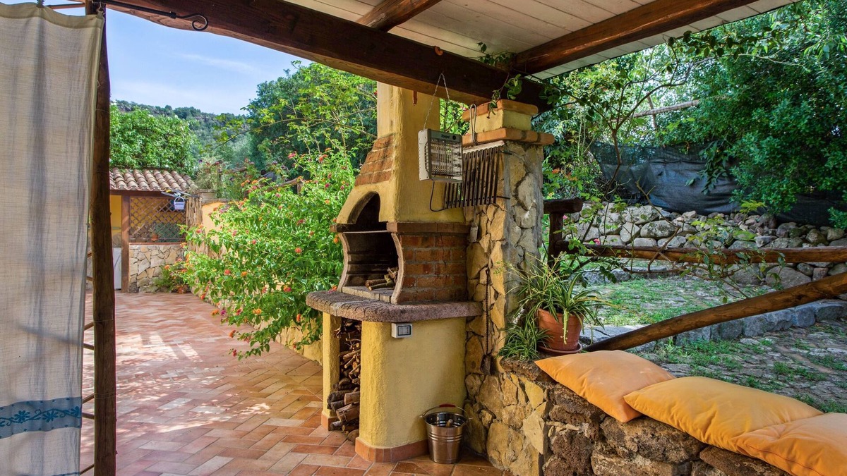 Bari Sardo Villa | 3 Independent Apartments in Villa Teresa with Terraces, Garden & Wi-Fi
