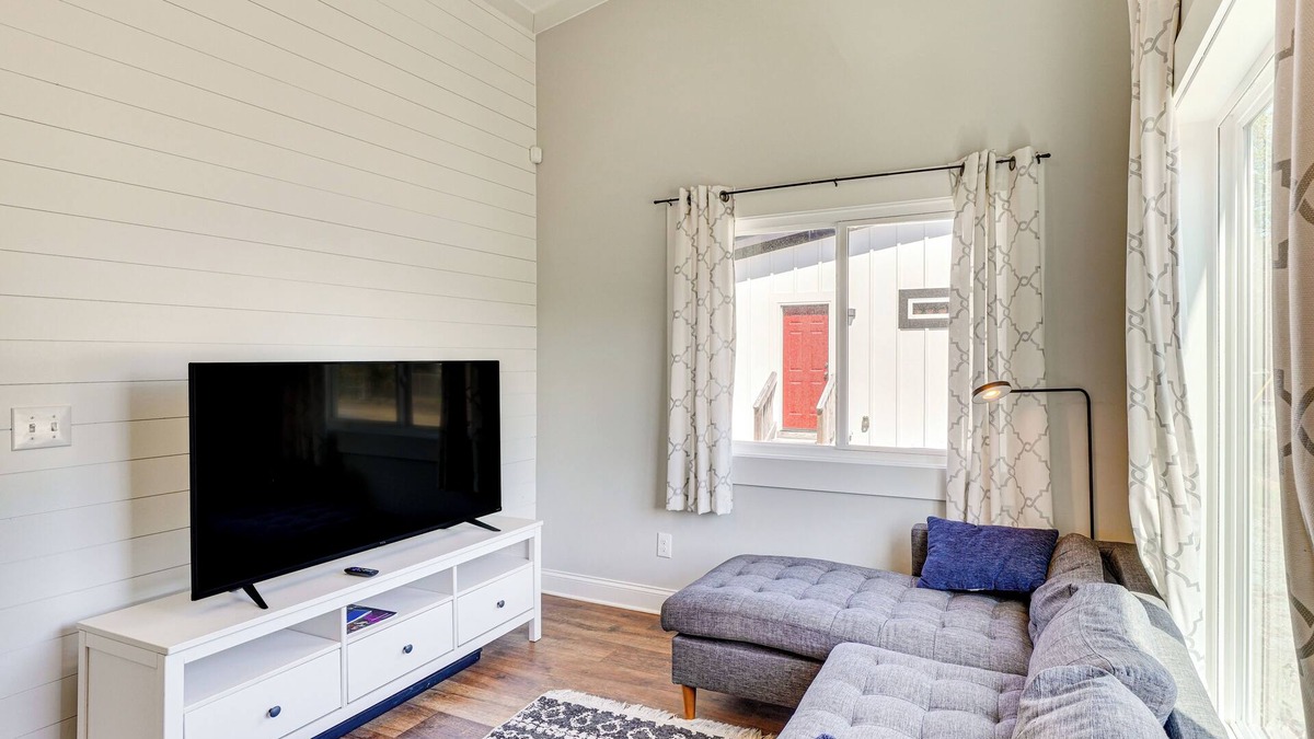Durham Cottage | 3 Mi to Duke: Downtown Durham Cottage!