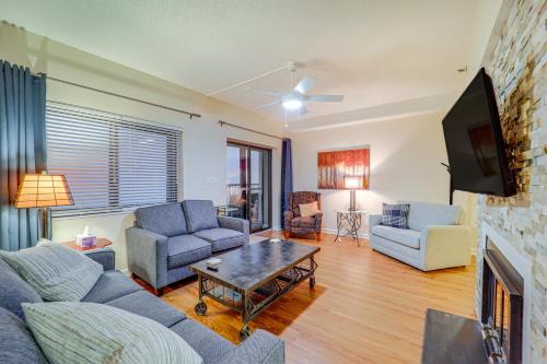 Sugar Mountain Apartment | 3 Mi to Ski Sugar Top Resort Condo with Indoor Pool