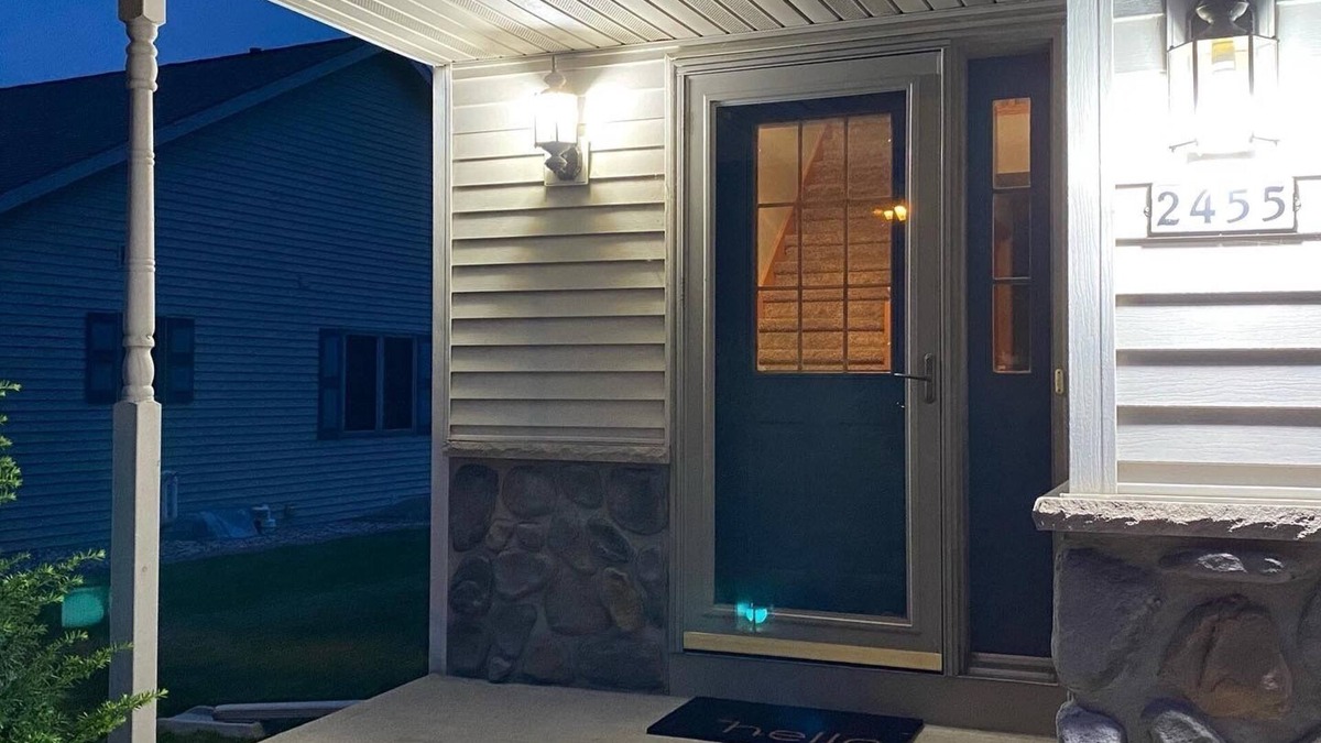 Oshkosh House | 3 miles from EAA! Beautiful Oshkosh Duplex: The Westhaven
