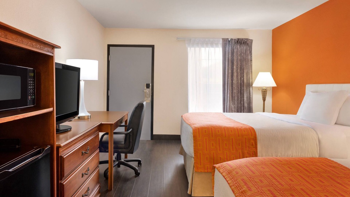 Lookout Valley Neighborhood Association Hotel | 3 minutes to Cozy one Bedroom in Lookout Mountain