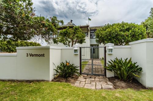 Hermanus House | 3 on Vermont