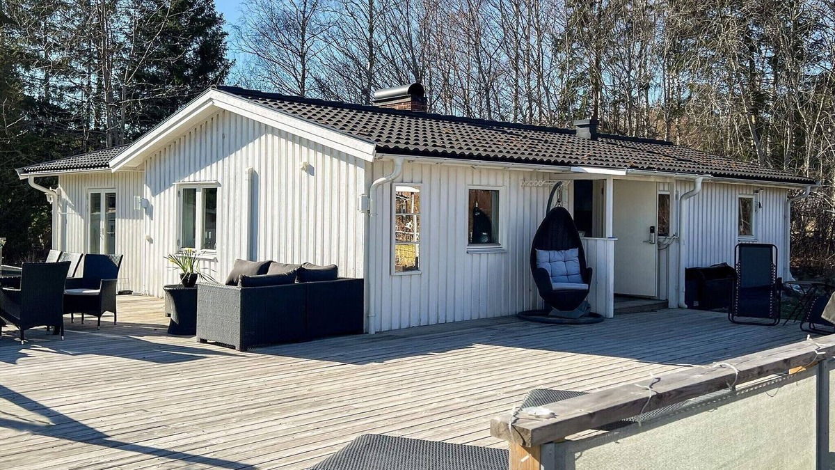 Faerentuna House | 3 person holiday home in FäRENTUNA