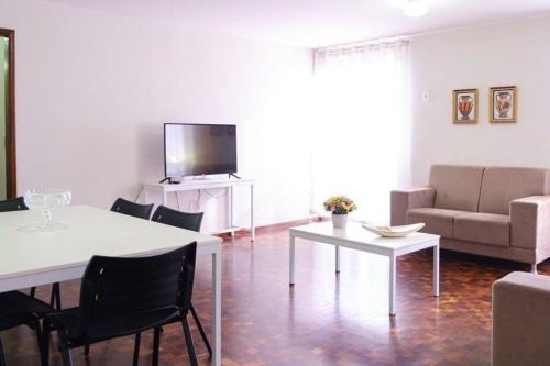 Maringa Apartment | 3 Quartos Amplo Ar Condicionado SQ54