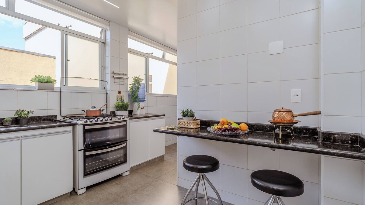 Belo Horizonte Apartment | 3 Quartos com vaga no Prado