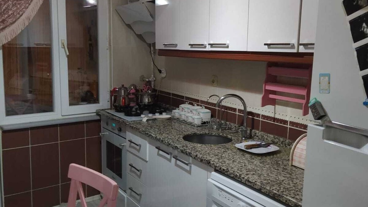 Bagcilar Apartment | 3-room Apartment. Close to park, Hospital, Walkway and transportation
