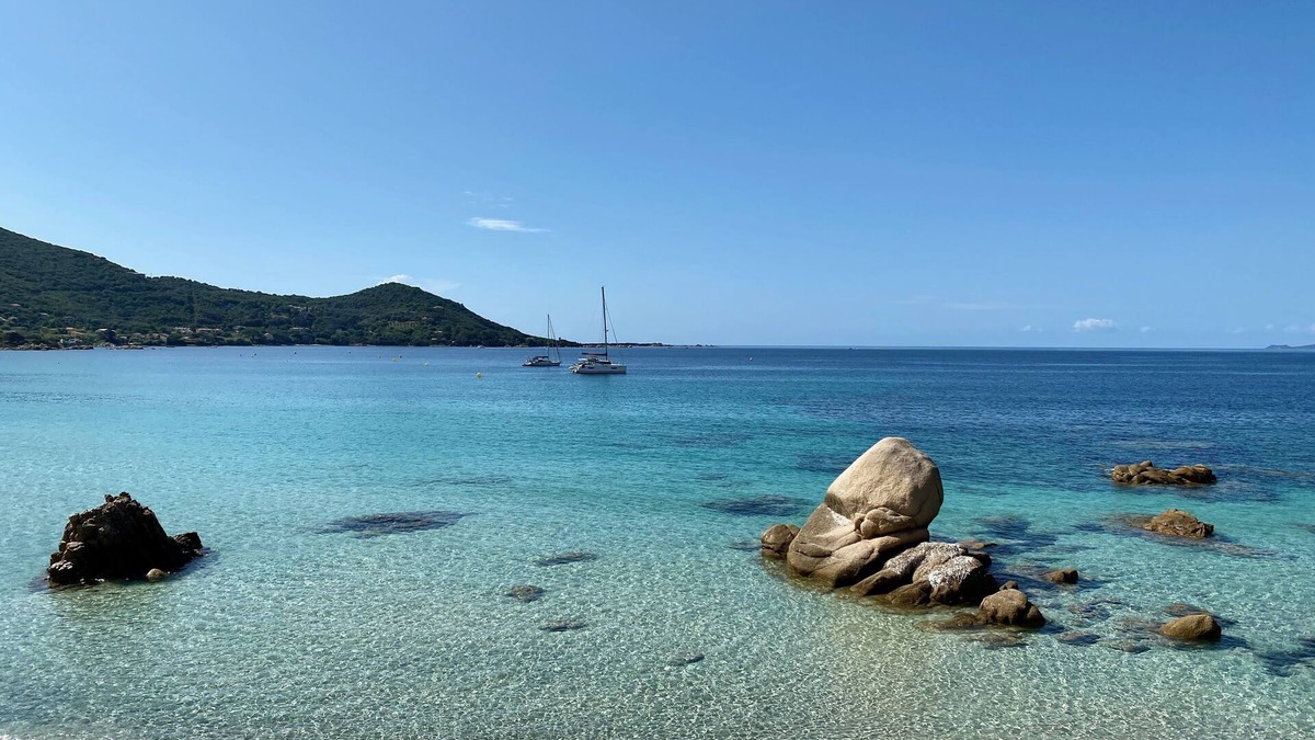 Porticcio Apartment | 3-room apartment in South Corsica - 5people - air-conditioned with all comforts