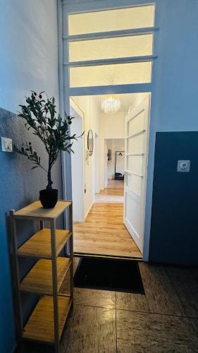 Aschaffenburg Apartment | 3-room apartment with parking space Sleepomat