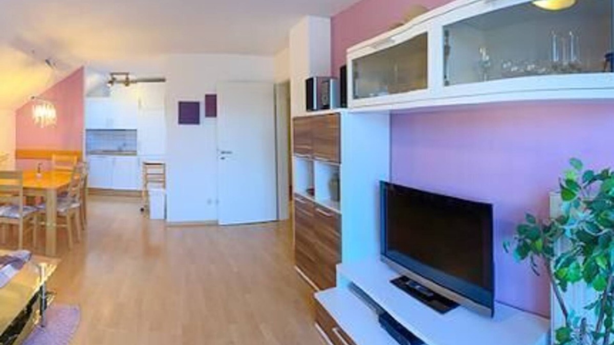 Schlatzendorf Apartment | 3-room apartment with 28 sqm terrace
