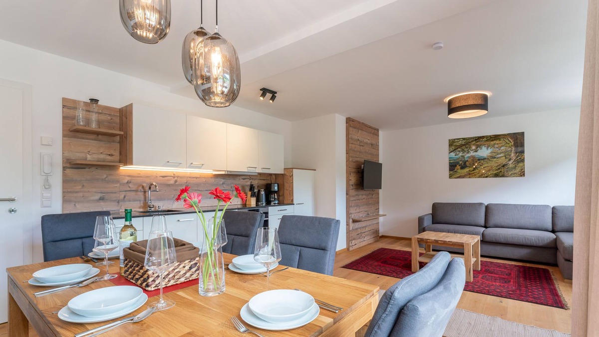 Mauterndorf Villa | 3 room penthouse with terrace, private sauna and carport