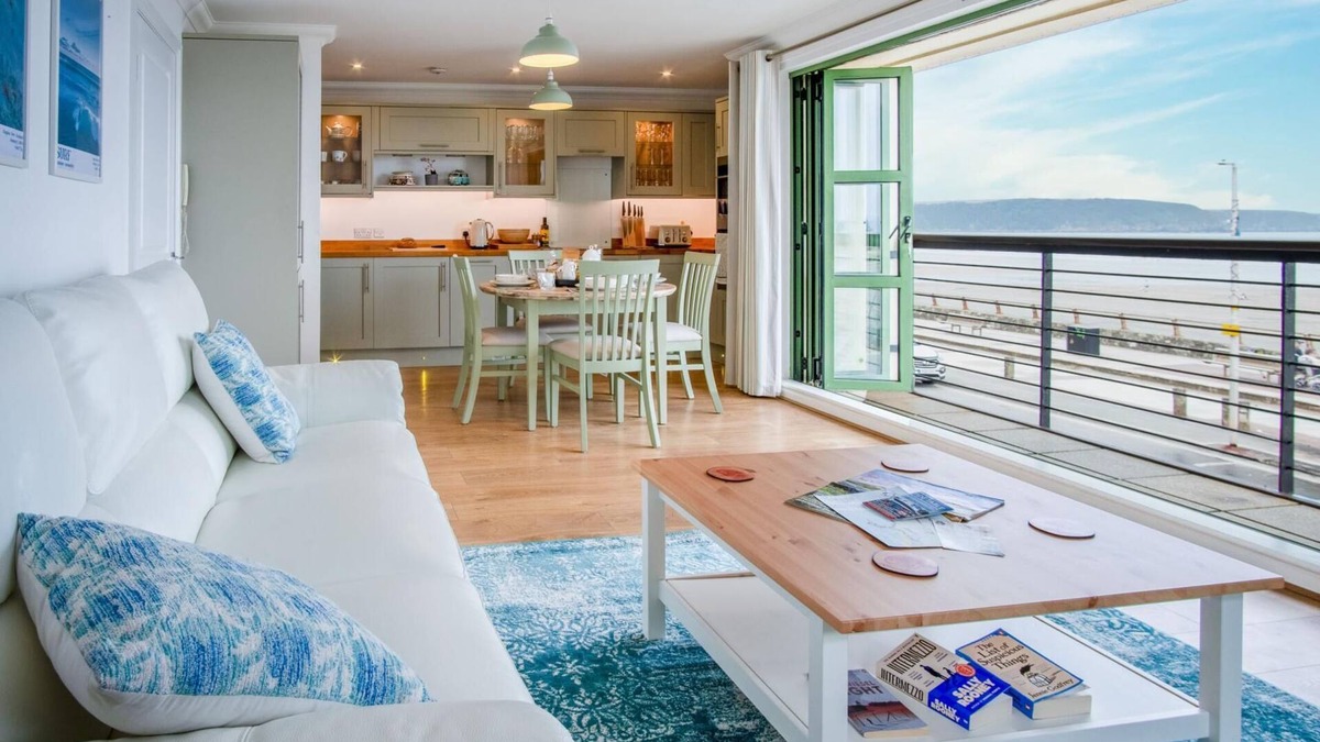 Little Haven Apartment | 3 St Bride's Bay View - 3 Bedroom - Broad Haven