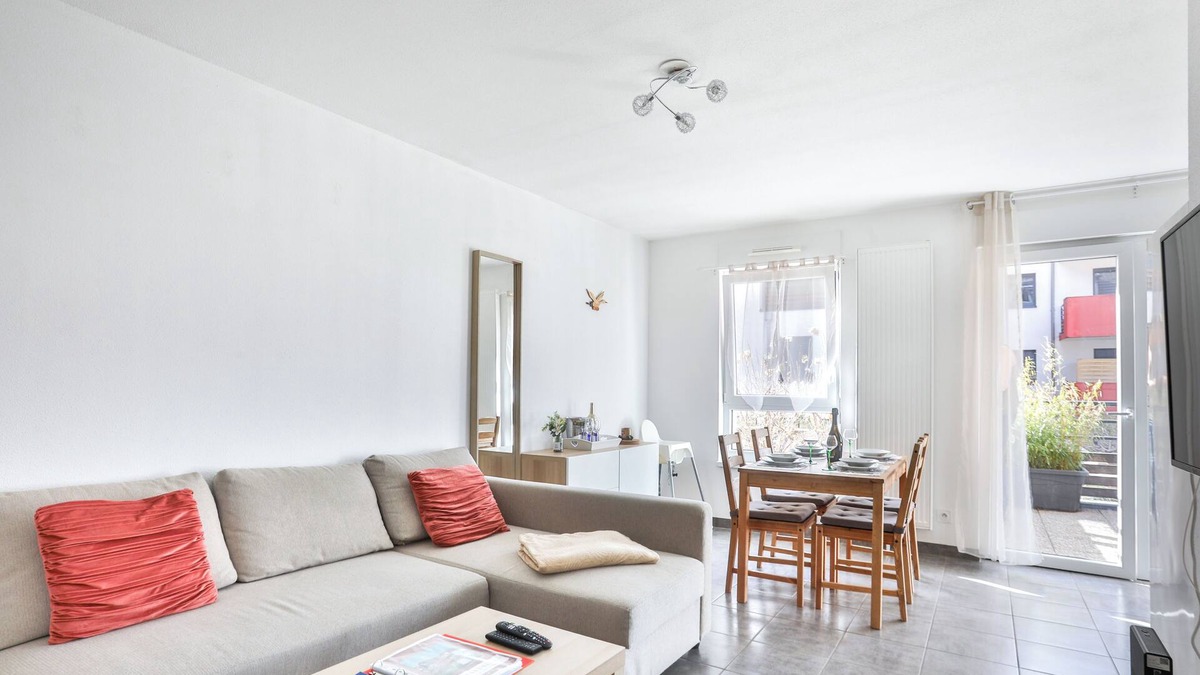 Sigolsheim Apartment | 3 Stars - Le Domaine des Vignes - Kaysersberg Vineyard at the foot of the vines