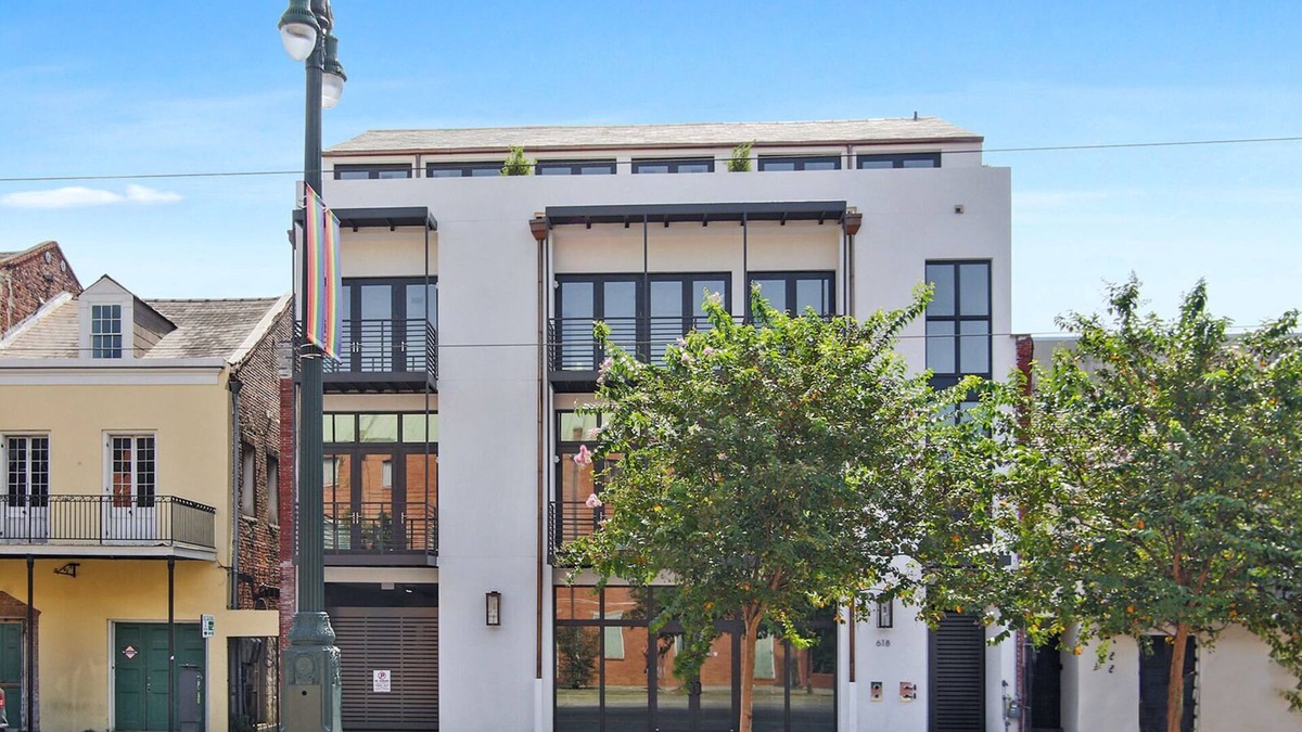 French Quarter Condo | 3-Story Luxury Residence - French Quarter - Unit 204