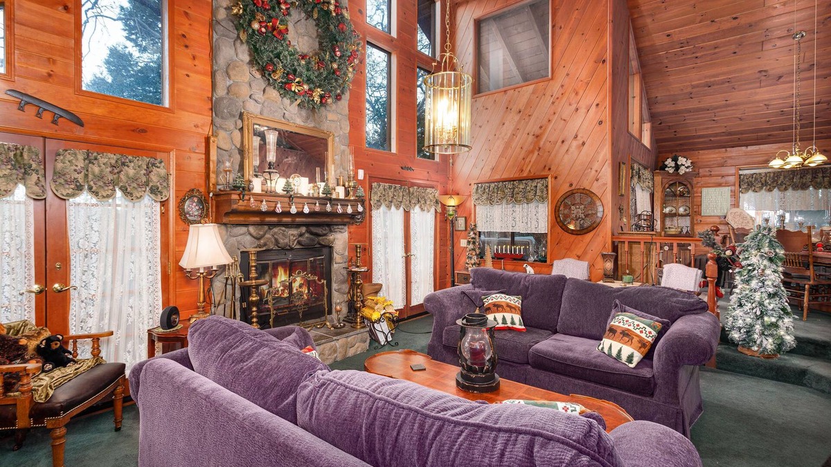 Crestline Cabin | 3-story near Big Beark, Lake Arrowhead