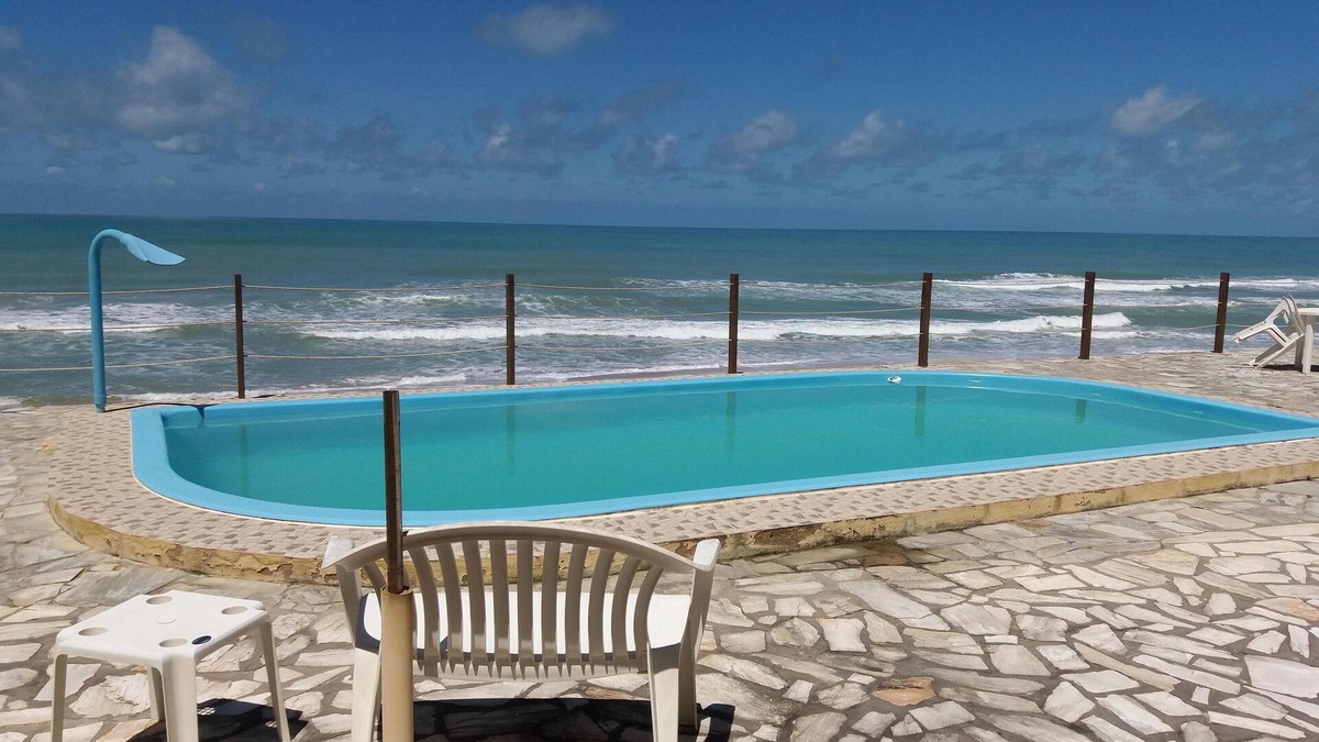Barra Mar House | 3 suites and pool in condo foot in the sand w / ocean views Beach Barra Mar