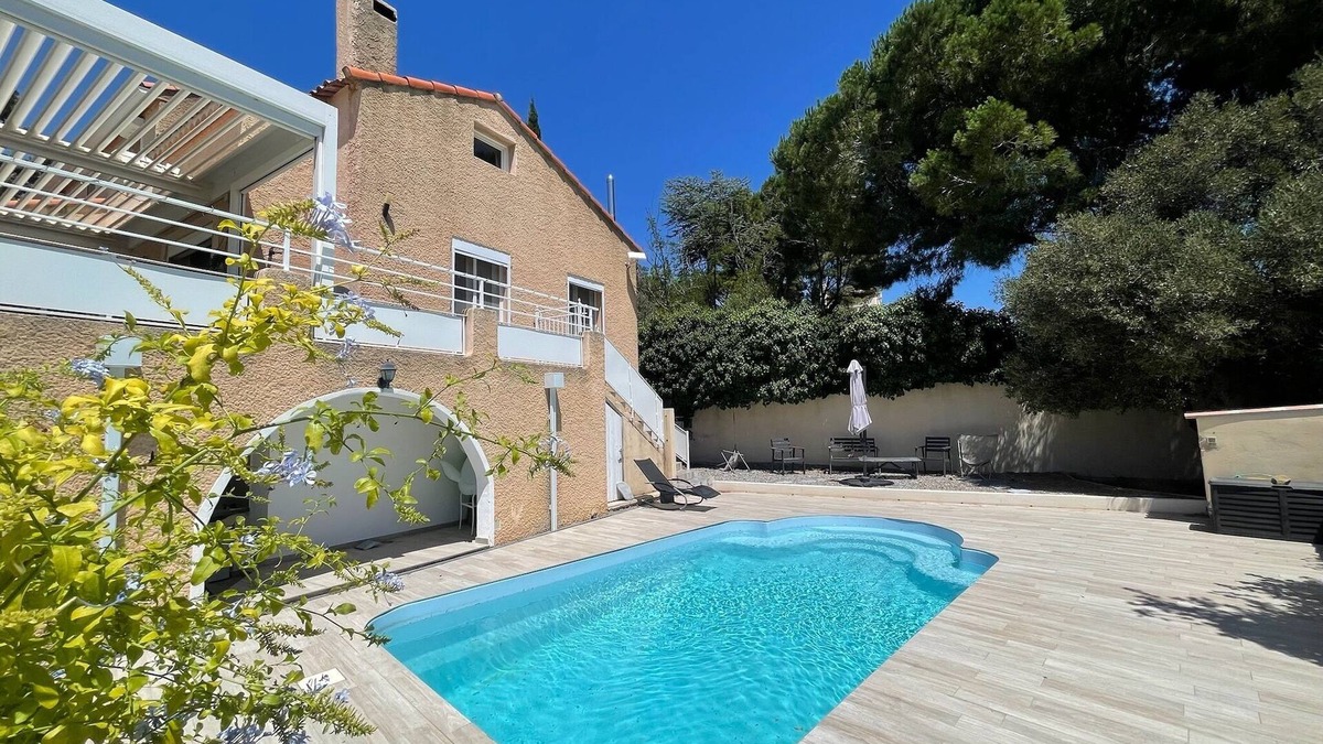 Ensues-la-Redonne House | 3 to 5 bedroom house with pool, côte bleue