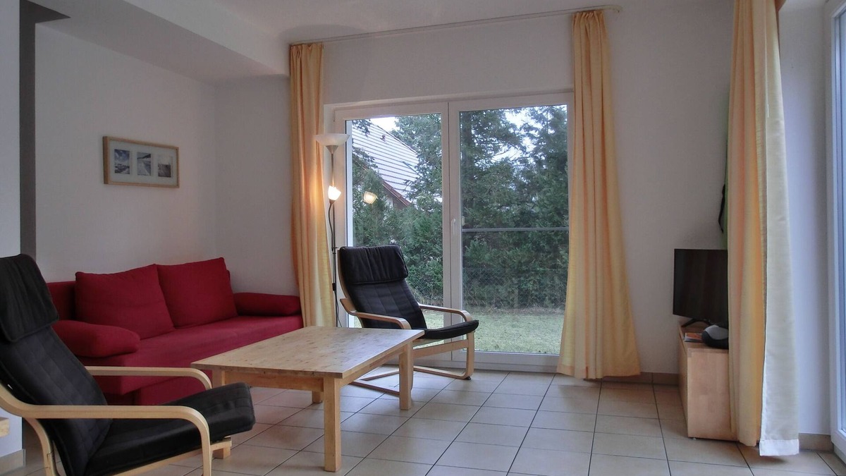 Gelbensande Apartment | 3-zi.-fewo mit 2 Etagen, 2 Schlafzimmern in Ruhiger Lage für 6 Pers. mit Wlan