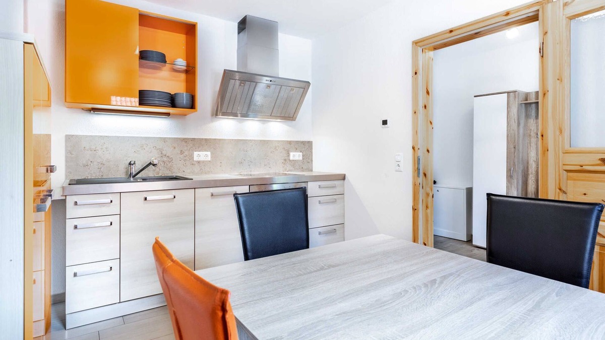 Kroepelin Apartment | 3- Zimmer- Ferienhaushälfte Lucky 2 - Familien Ferienhof Lucky bei Kühlungsborn OFC 08