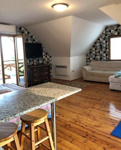 Abrahamhegy Apartment | 30 m² Apartment ∙ 1 bedroom ∙ 3 guests