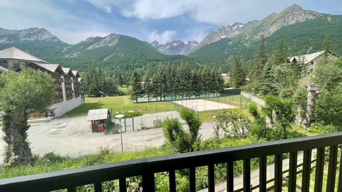 Monetier-les-Bains Apartment | 30 m² next to Les Grands Bains