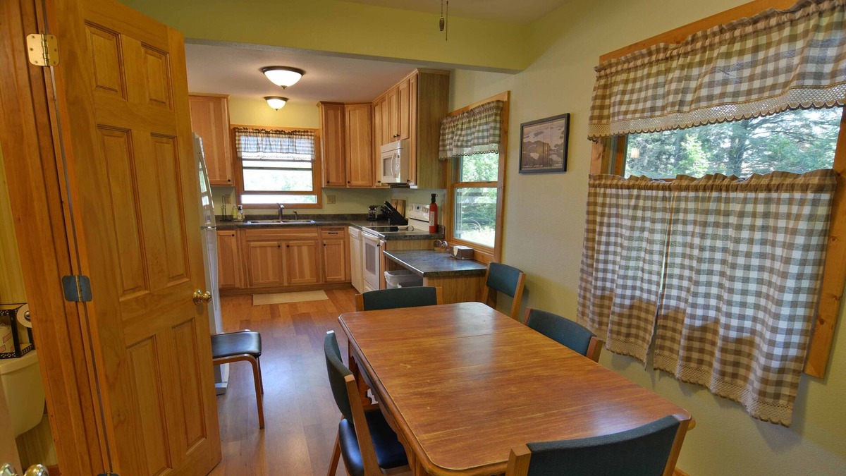 Cable House | 30 Point House is a great Lake Namakagon vacation rental