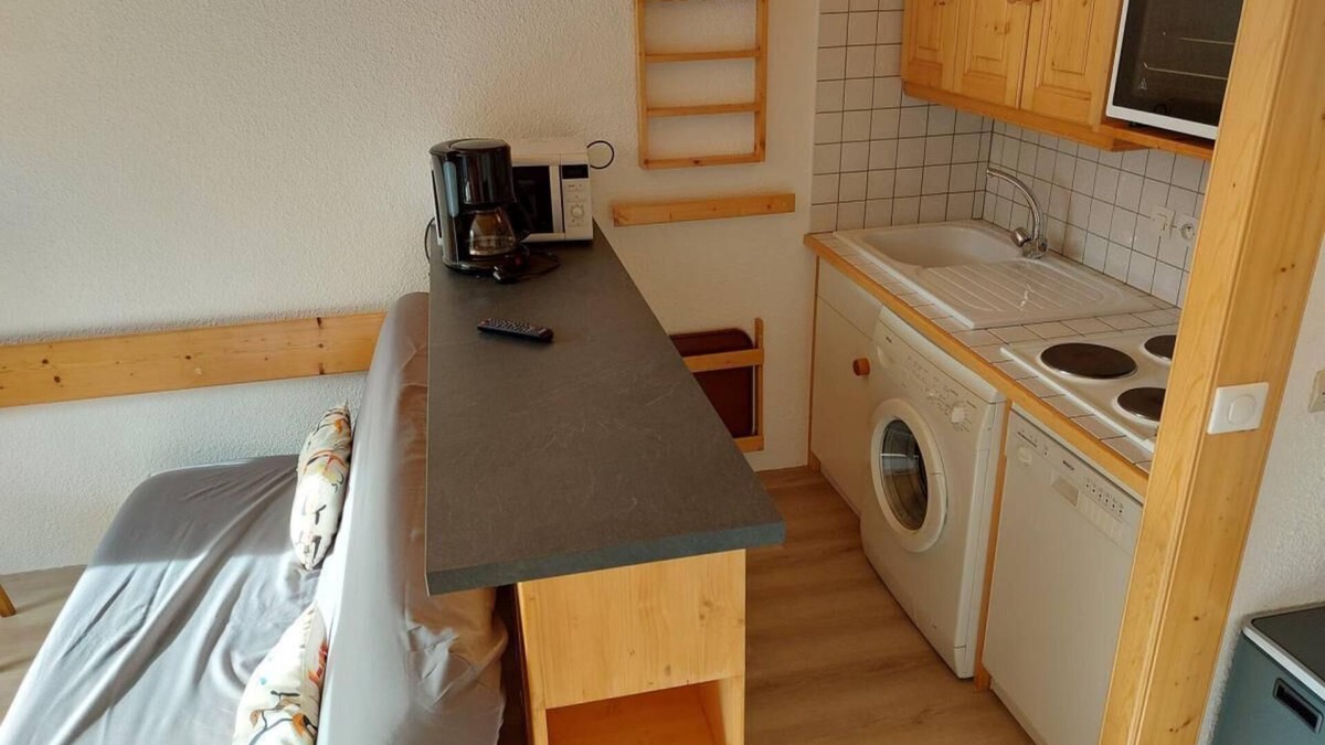 Arc-1800 Apartment | 300m from ski slopes, 4th floor, view valley, tv, ski locker, 65m², Les Arcs
