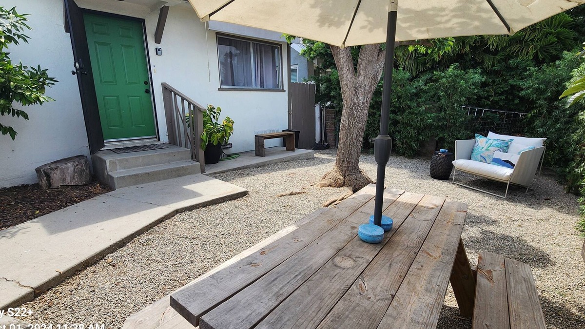 Highland Park Apartment | 302 Branch unit An