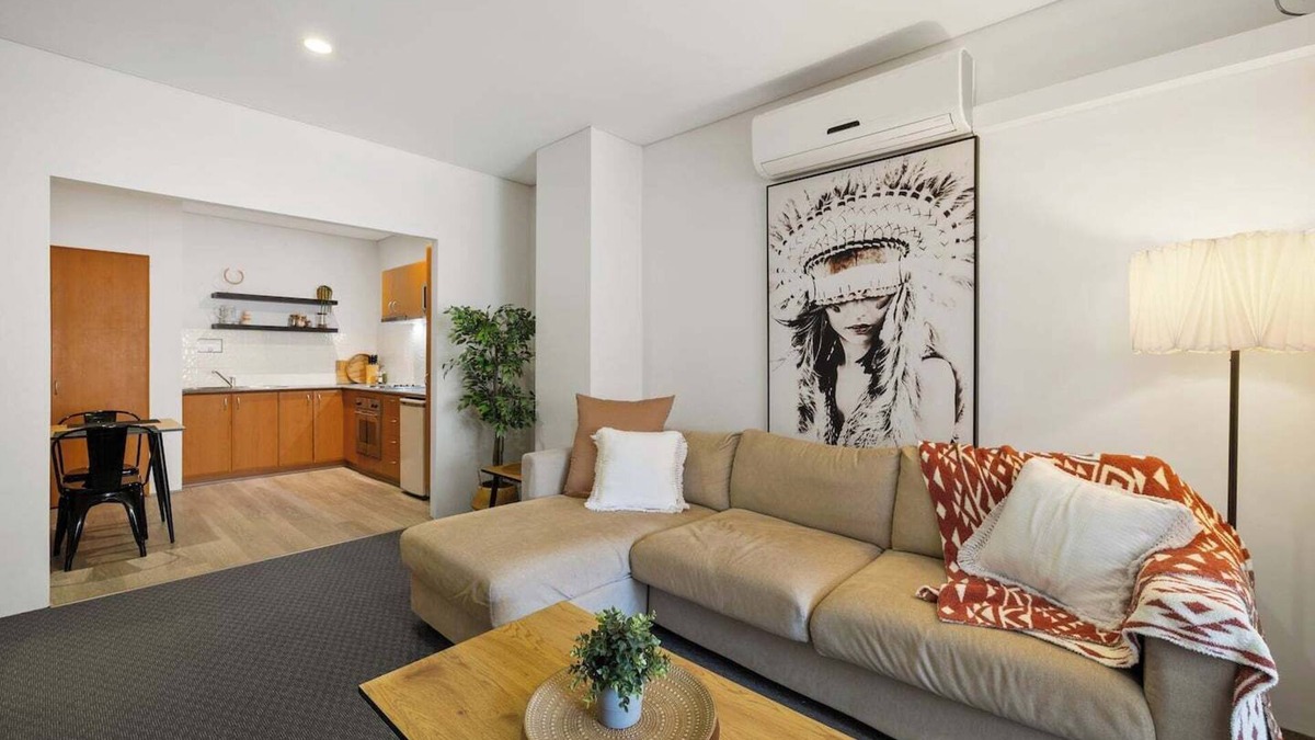 Perth Central Business District Apartment | 304 Superior 1BR big beautiful for 2