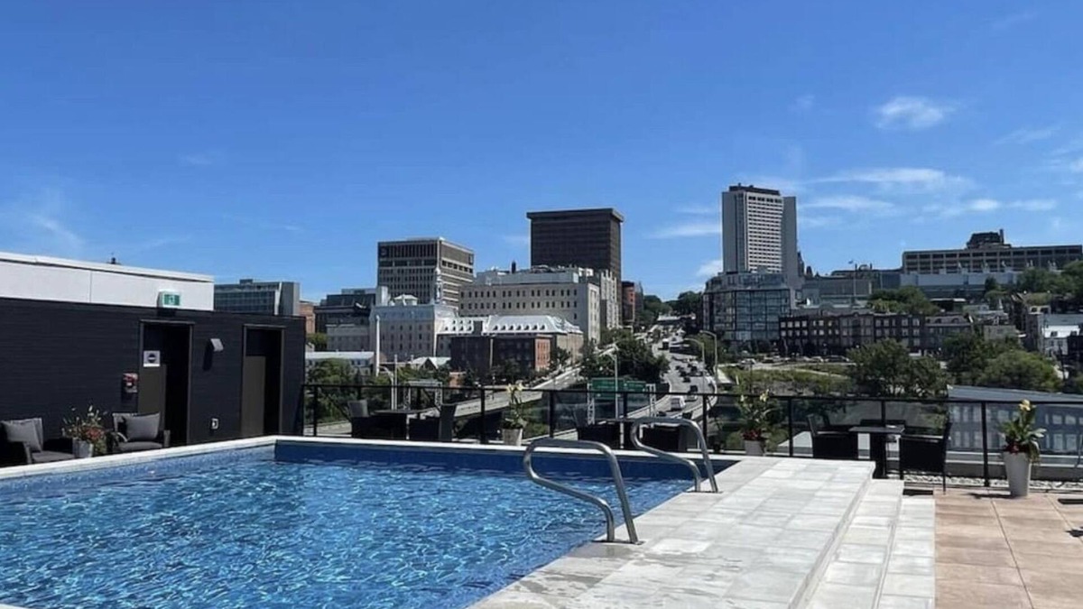 Saint-Roch Condo | 309980 2026/04/30- 3 1/2 Ultramodern - A stone's throw from Old Quebec