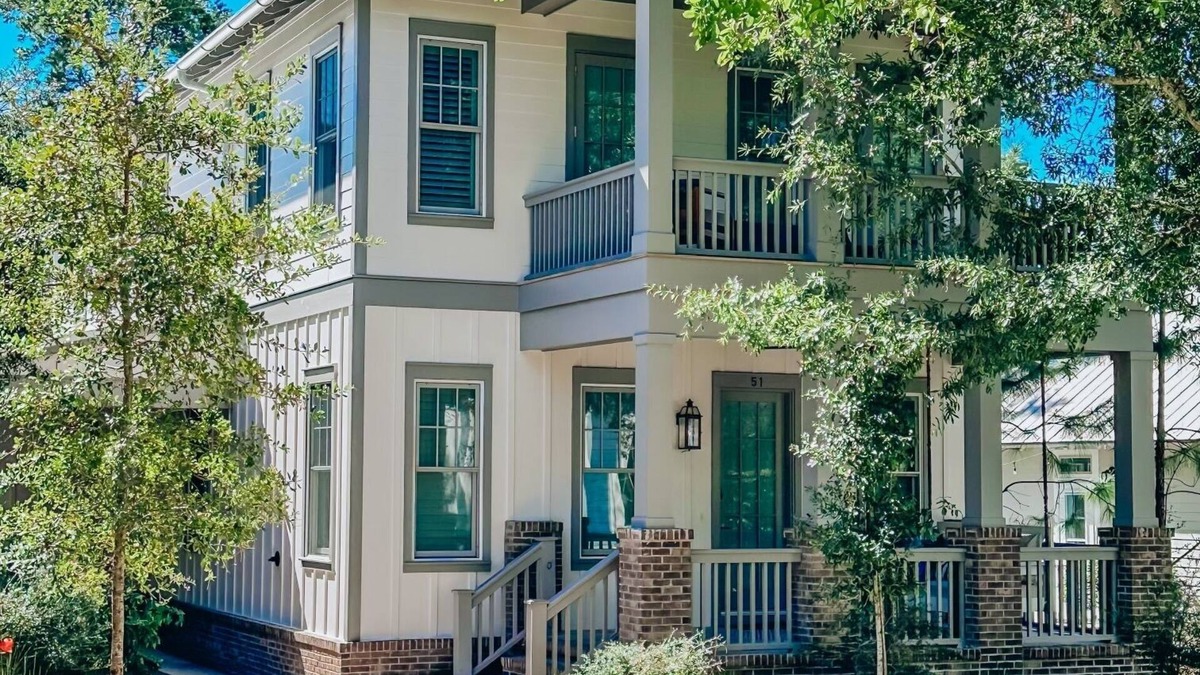 Gulfview Heights House | 30A Cozy 4-bedroom house tucked in the quiet/gated Forest Lakes Subdivision!