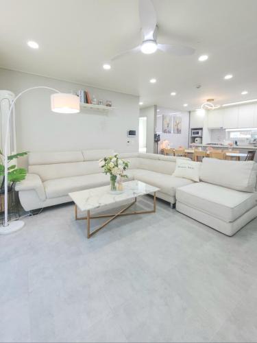 Hwagok-dong Apartment | 31평의 넓은 에스더스테이,서울