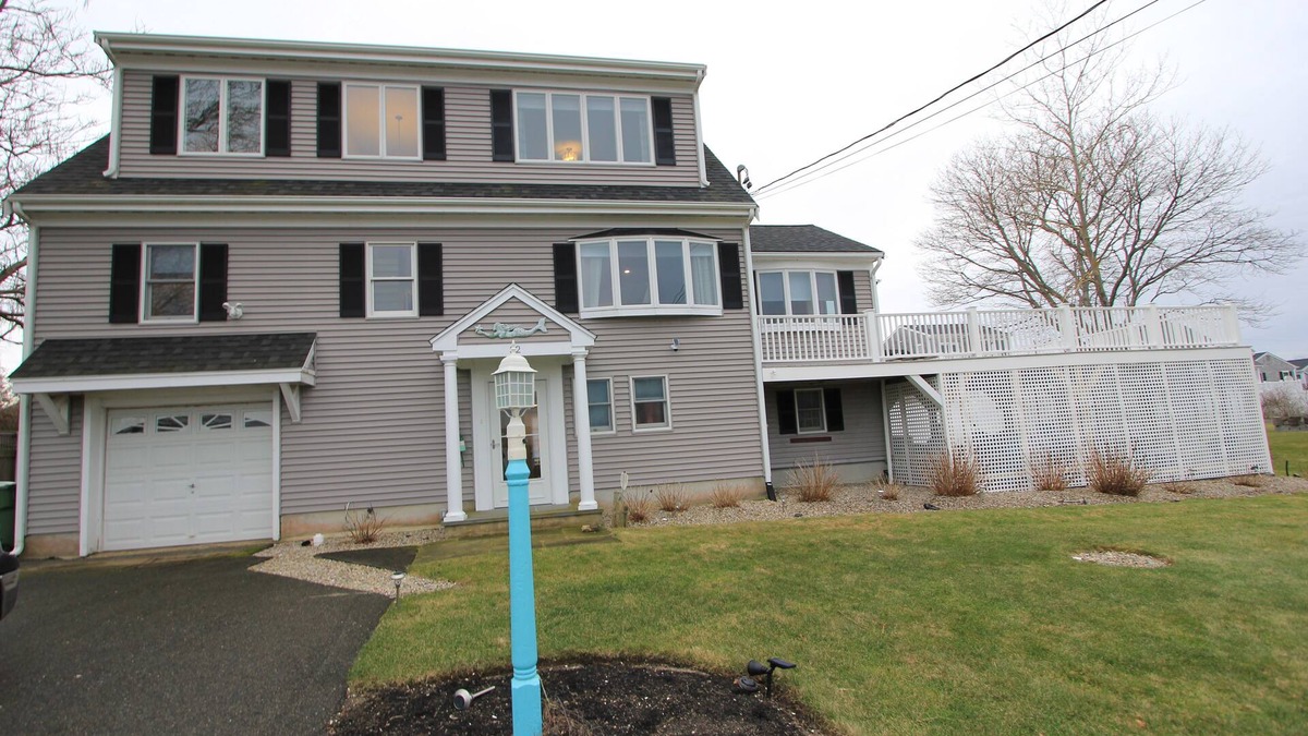 Sandwich House | 32 Tupper Ave- Modern home, .3 miles to the beach, water views, central location