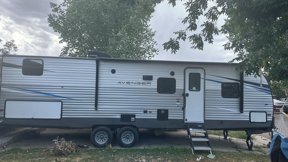 Fort Benton House | 33’ pet friendly Tavel Trailer, sleeps 10. Great for families.
